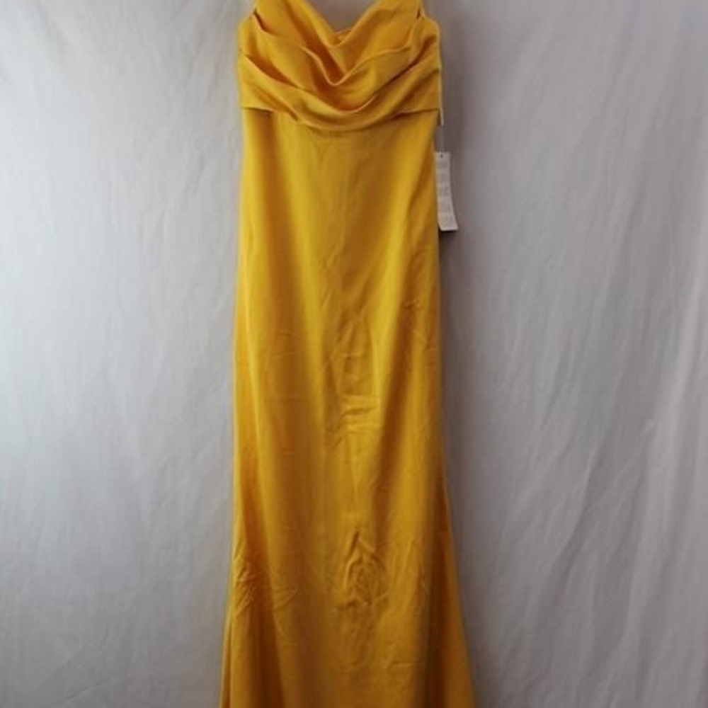 Elegant Yellow Evening Gown
